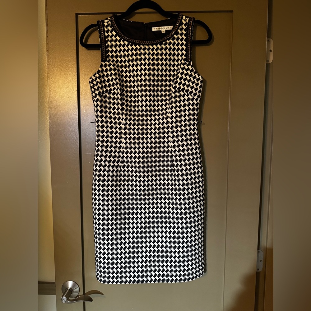 Trina Turk Black and White Houndstooth Midi Dress 2